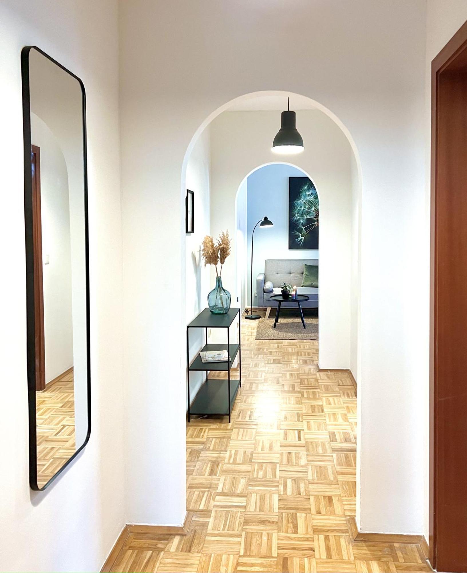 Sapphire Apartment: Free Parking + Netflix + Bathtub Essen Kültér fotó